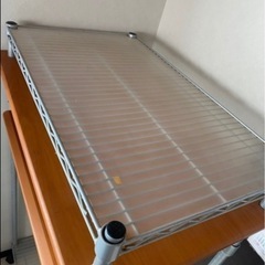 パソコンラックの画像