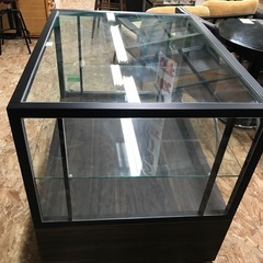 ジャングルジャングル貝塚店　ガラスラック　ガラス陳列棚　お洒落　キャスター付き　貝塚市　二色浜　リサイクルショップの画像