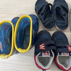 靴まとめ売りの画像