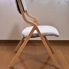 折りたたみダイニングチェア の画像