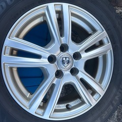 1シーズンのみイボ残り2023年195/65R15スタッドレス30プリウスからwedsジョーカーの画像