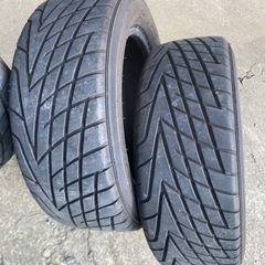 YOKOHAMA タイヤの画像