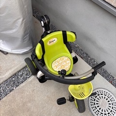 三輪車の画像