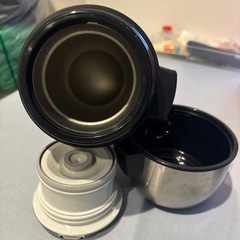 保溫保冷ボトルの画像