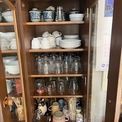 食器棚の画像