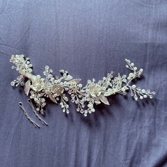 【4つセット】ウェディングベール 手袋 ヘッドアクセサリー、ピアスの画像