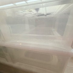 ニトリ　収納クリアケース　キャスター付きの画像