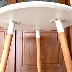 ダイニングテーブル 円形 テレワーク イームズ テーブル 丸テーブル 白 60cm  テーブル カフェテーブル ティーテーブル 一人暮らしの画像