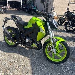 早い者勝ち　　ベネリ125S  限定色の画像