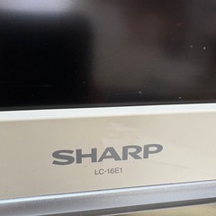 液晶テレビ 16
インチ LC16E1 ホワイト 白 2008年製 の画像
