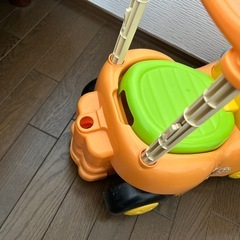 アンパンマン押しぐるまの画像