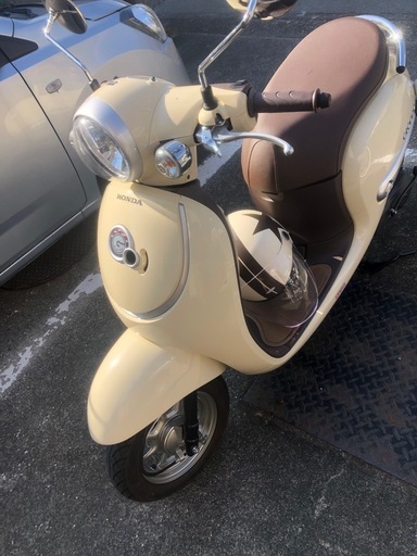 至急引っ越しに伴い手放します！ホンダジョルノ多分二千二十四か2025年式距離浅い