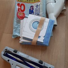 【本日〜明日限定】日立 掃除機 CV-V500（2019年製）ピンク✨動作良好・フィルター5枚付き／渋谷区本町引き取りの画像