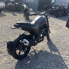 早い者勝ち　ベネリ125レオンチーノの画像