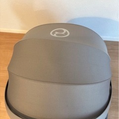 サイベックス Z2 I-size チャイルドシート アダプター付きの画像