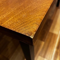 ダイニングテーブル　4人掛けの画像