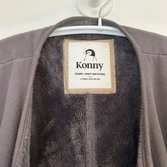 コニー 防寒ケープ 袖なしの画像