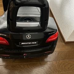 子供自動車の画像