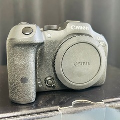 Canon EOS R7 美品 ボディのみ 付属品あり ミラーレス一眼 カメラの画像