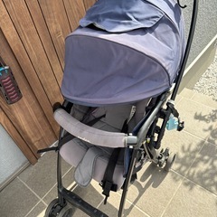 アップリカA型ベビーカーの画像