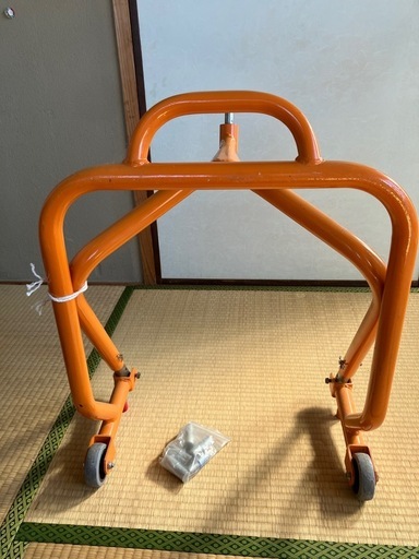 バイク用　メンテナンススタンド　フロント