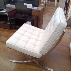 ★リユースのサカイ水戸店★  バルセロナチェア　リプロダクト 白 H84×D70×W77 クリーニング済み MT6139の画像