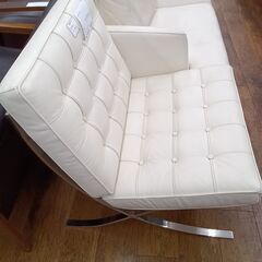 ★リユースのサカイ水戸店★  バルセロナチェア　リプロダクト 白 H84×D70×W77 クリーニング済み MT6139の画像