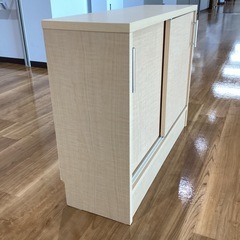 引き戸収納キャビネット【町田市再生家具】252278の画像
