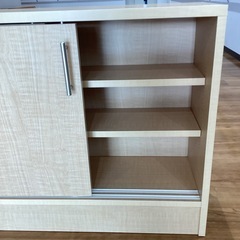 引き戸収納キャビネット【町田市再生家具】252278の画像