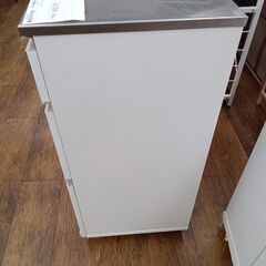 ★リユースのサカイ水戸店★  レンジ台 白 H85×D40×W60 クリーニング済み MT6141の画像