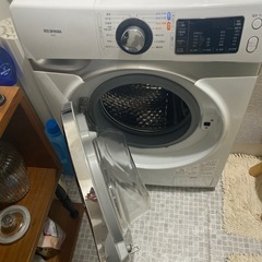 ドラム式洗濯機の画像