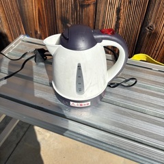 車載用湯沸かしポット　1L 24Vの画像