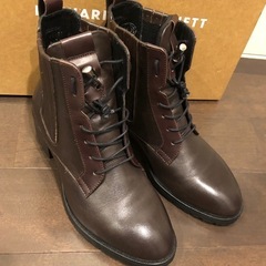 美品 キャサリン ハムネット ブーツの画像