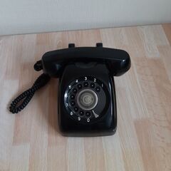 (骨董品)ダイヤル式黒電話、電電公社、アナログ電話、610-A 昭和レトロ ダイヤル式、電話機の画像