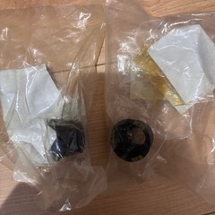 E12ノート　ロアアームブーツの画像