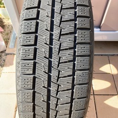 【ホンダ純正ホイール付き】スタッドレスタイヤの画像
