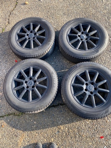 205/65/R16 ブリヂストン　スタットレスタイヤ