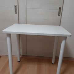 (家具) ダイニングテーブル、台、作業机、作業台、白色、机、美品の画像