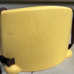 ベビー椅子の画像