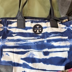 バッグ5つセット　ディーゼル　マークジェイコブス　トリバーチ　エブリエシャブリエ　ヴィクトリアシークレットの画像