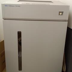 NEC MultiImpact 750/560：PR-D750/560 毎分700行 ラインプリンターの画像