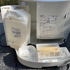 加湿セラミックファンヒーター　Panasonicの画像