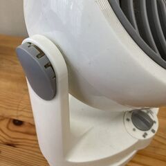 アイリスオーヤマ｜サーキュレータ｜2020年製｜角度固定に不具合の画像