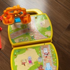 アンパンマン　ちいさなまち　にぎやかこうえん　公園　持ち運びやすいの画像