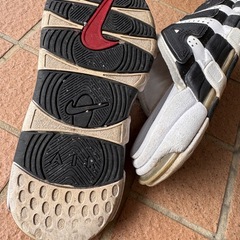 NIKE　エア モア アップテンポ スライド の画像