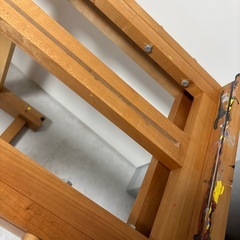 大型イーゼル　絵画　美術　芸術　イーゼルの画像