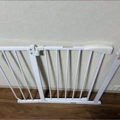 カトージ　ベビーゲート+拡張フレームの画像