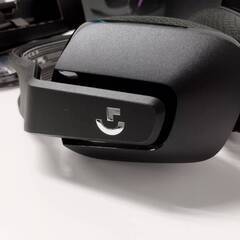 Logicool G733 ゲーミングヘッドセットの画像