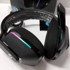 Logicool G733 ゲーミングヘッドセットの画像