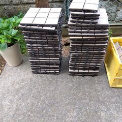 無料　タイル差し上げますの画像